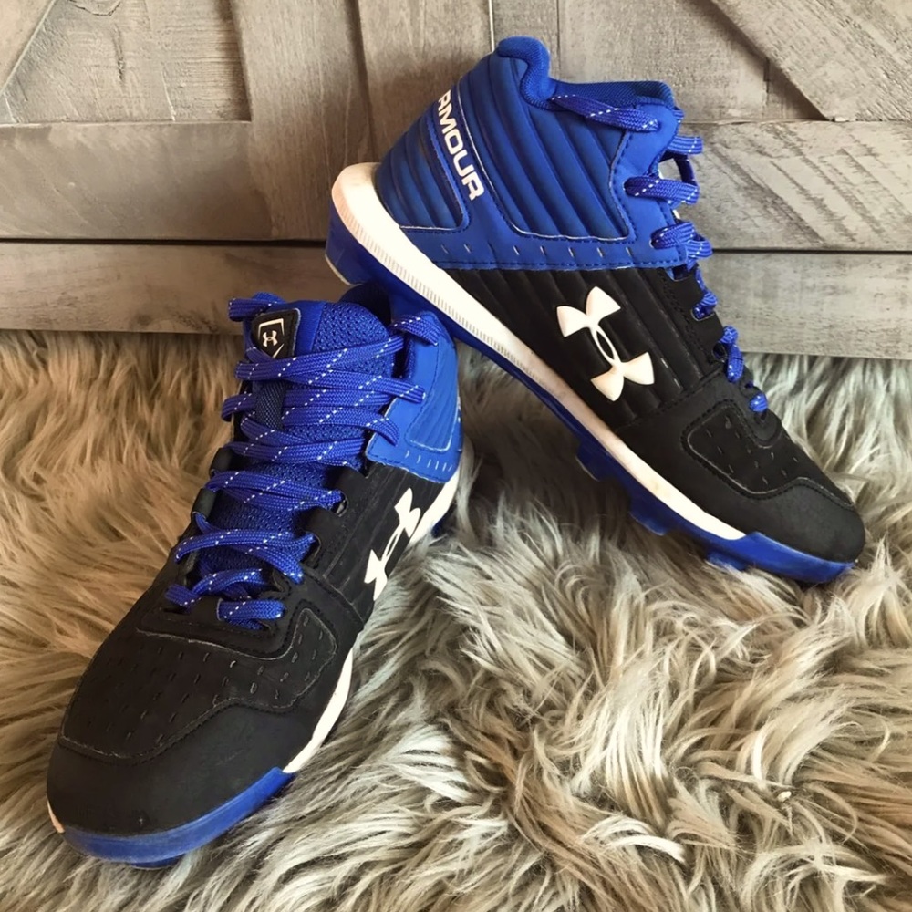 Under Armour baseball cleats